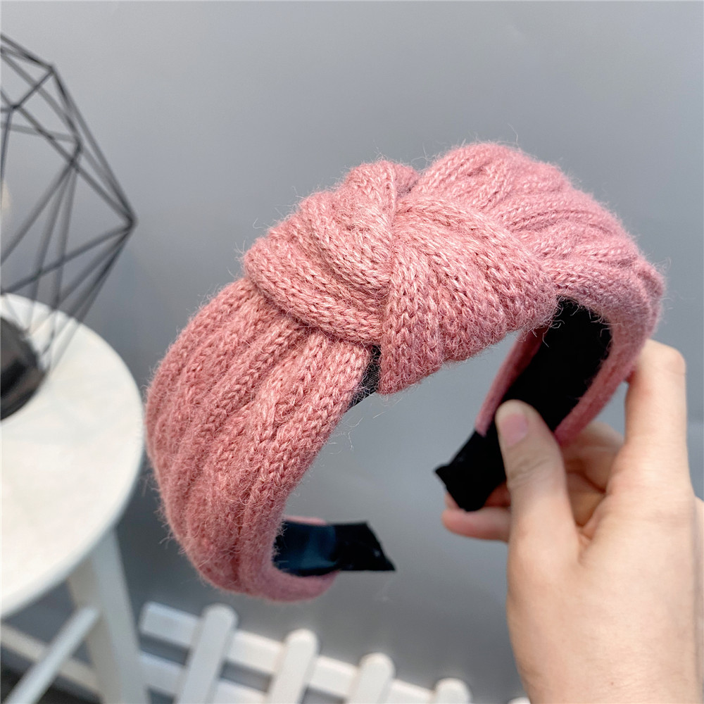 Korean  Woolen Knitting Twisted Headband display picture 9