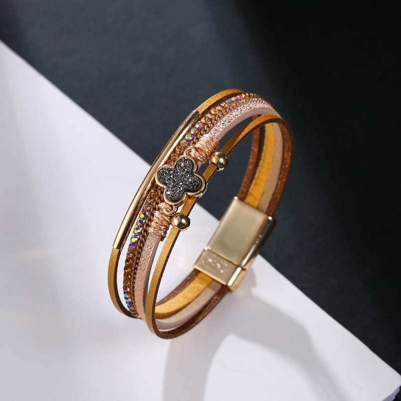 1 Piece Retro Four Leaf Clover Pu Leather Alloy Handmade Rhinestones Womenu0027S Bangle