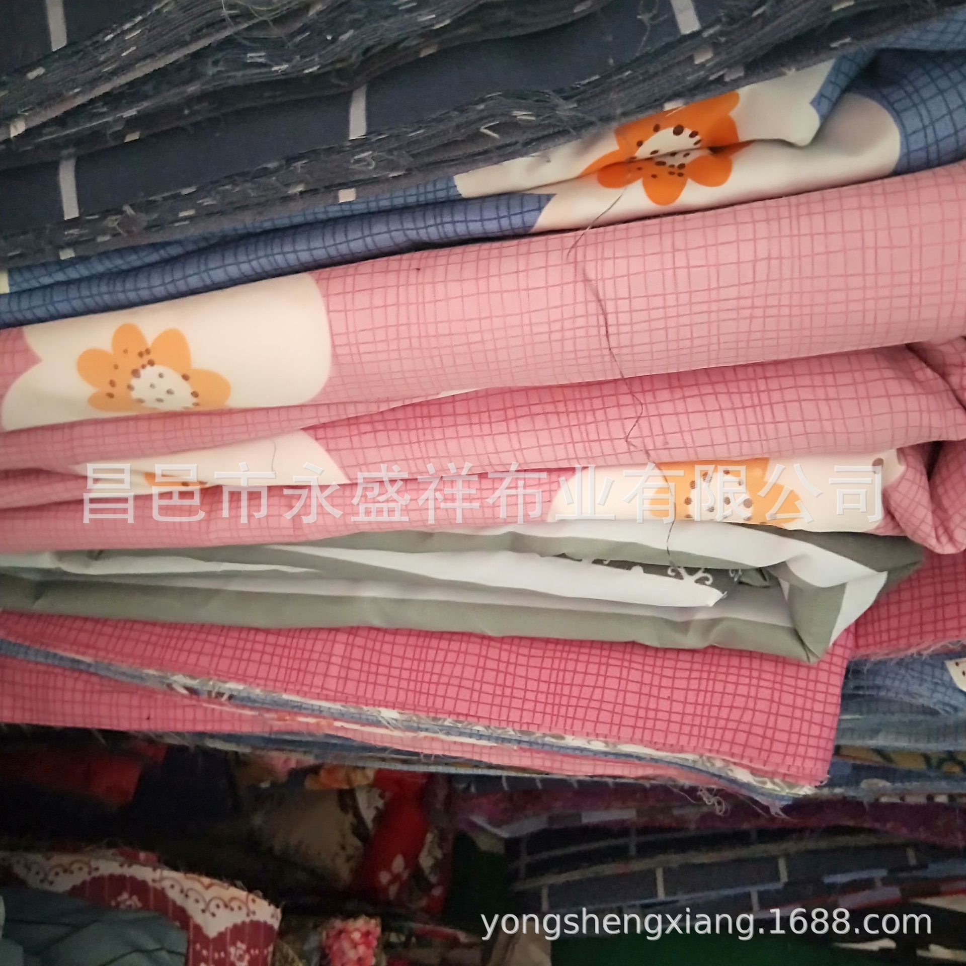 二等加厚植物羊绒分散印花布料现货库存清仓处理做四件套床上用品