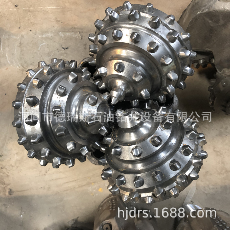 水井油井矿山12 1/4“三牙轮钻头全新江汉钻头HJ,HA,GJGA牙轮钻头