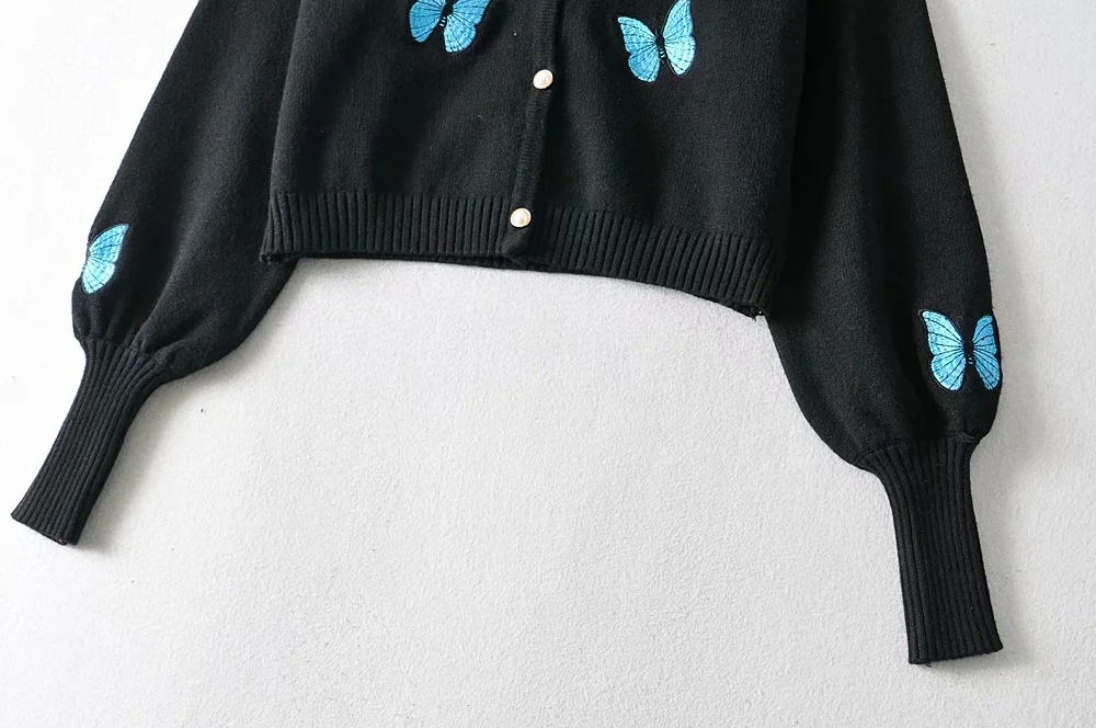 Butterfly Embroidered Knitted Cardigan NSSX73200