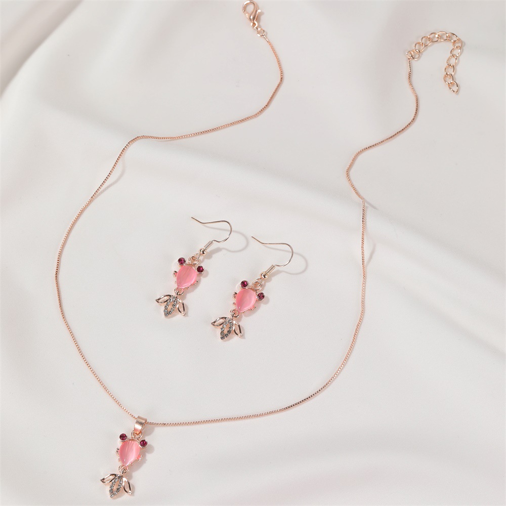 New fashion cute pink cat eye goldfish alloy necklace cartoon earrings set for women clavicle chain