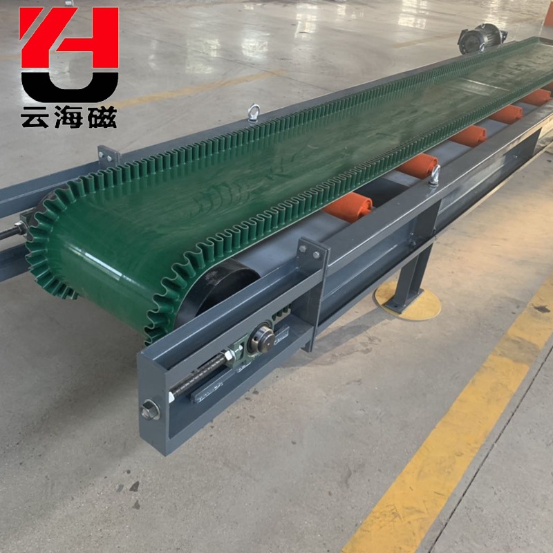 轻型永磁自卸式除铁器 皮带式自动选铁除铁设备 潍坊云海除铁器