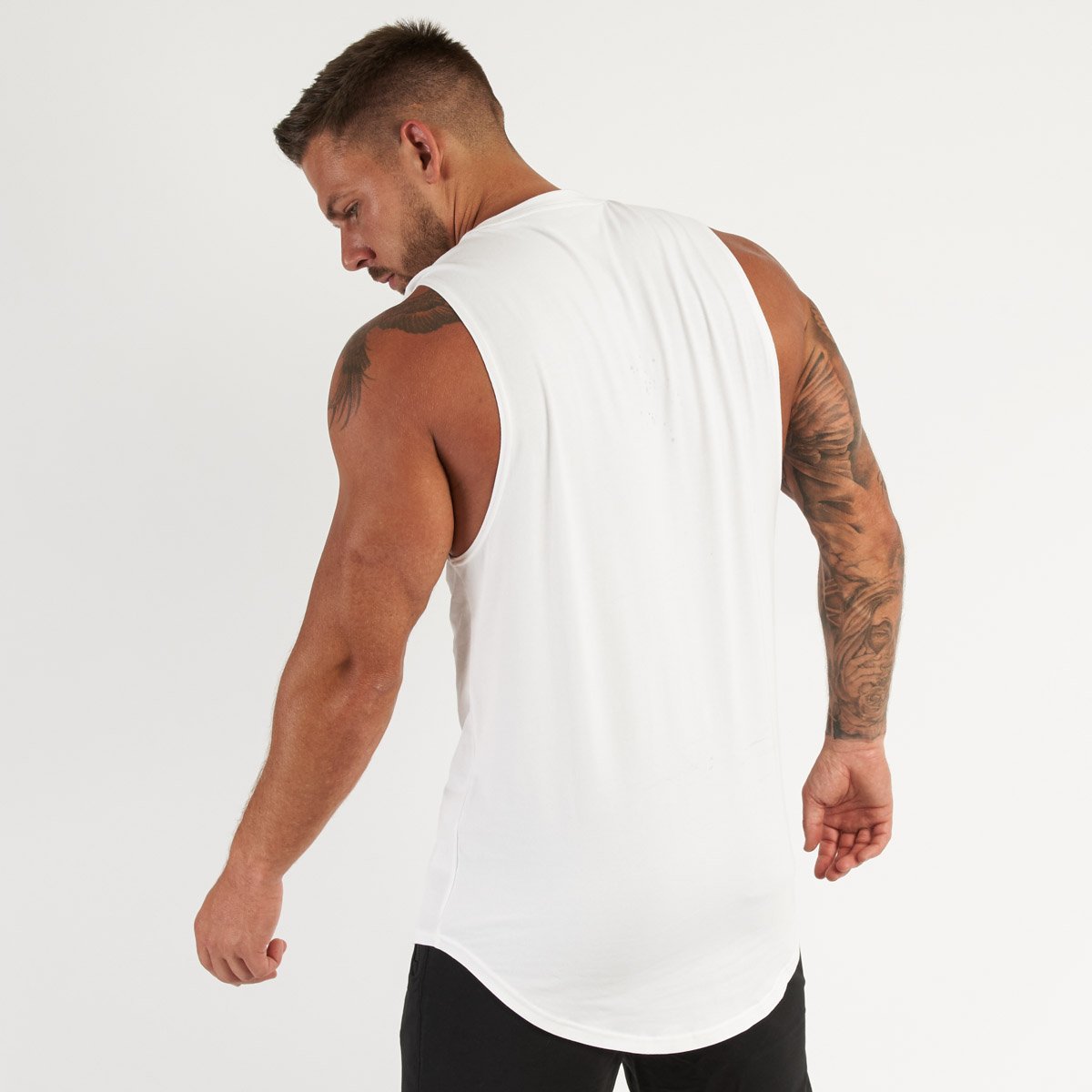 VanquishMen_sWhiteCoreTeeSleev