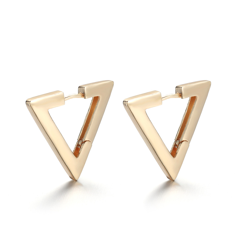 Fashion C Shape Copper No Inlaid Earrings display picture 8