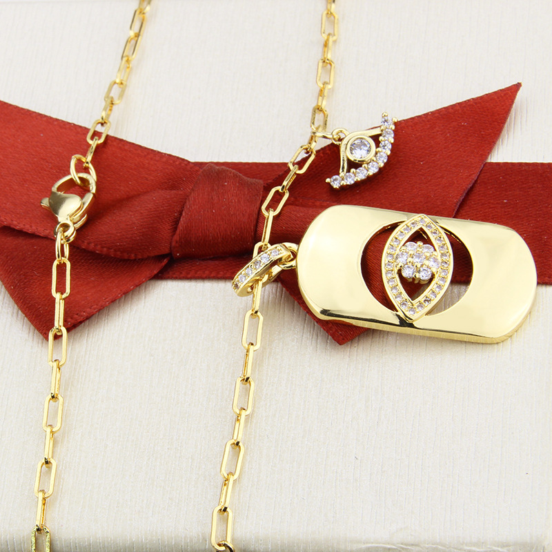 Gold-plated Eye Diamond Pendant Necklace display picture 6