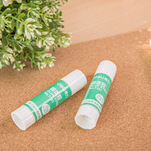 Deli 7101 solid glue solid glue small glue stick solid glue 9g handmade student office solid glue