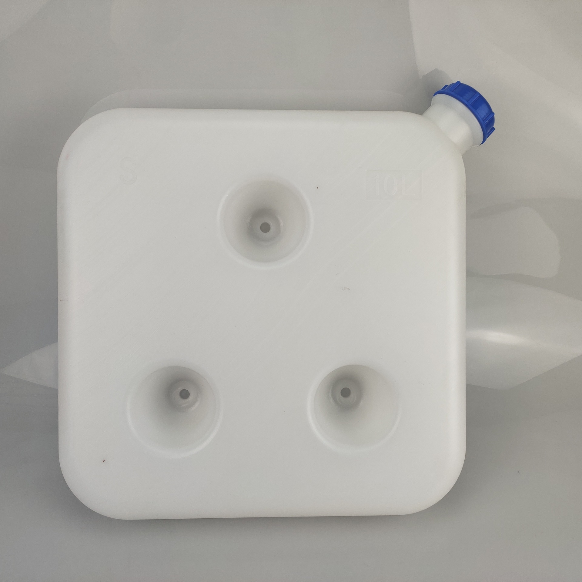 批发油箱树脂材料3孔4孔汽车暖风加热器配套塑料小跨境热销