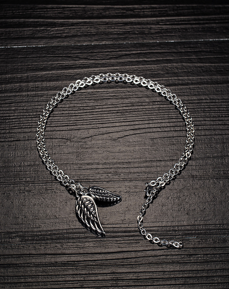 Hot Sale Men's Feather Necklace Hip-hop Trend Titanium Steel Angel Wings Necklace Wholesale display picture 8