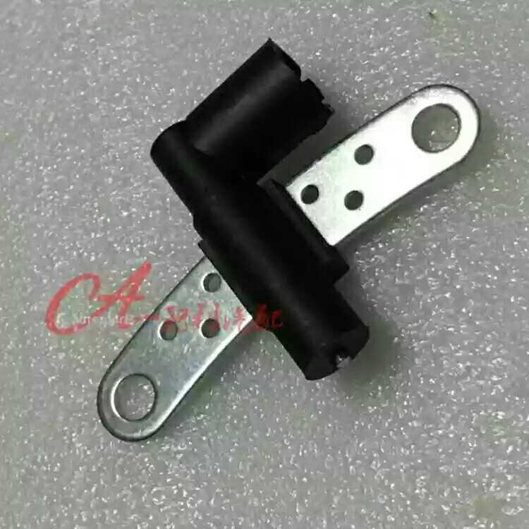 7700101969，雷诺梅甘娜一代俪人行克丽奥二代曲轴位置传感器