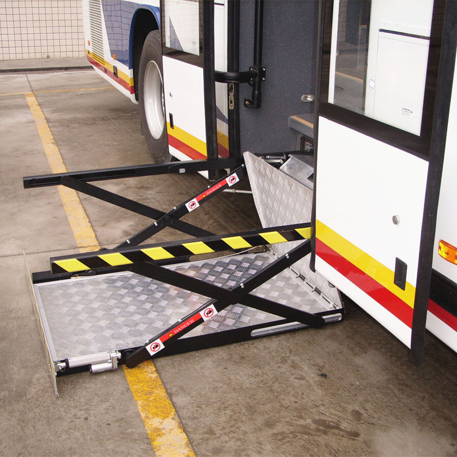 信德泰克公交车二级踏步区残疾人电动液压轮椅升降机