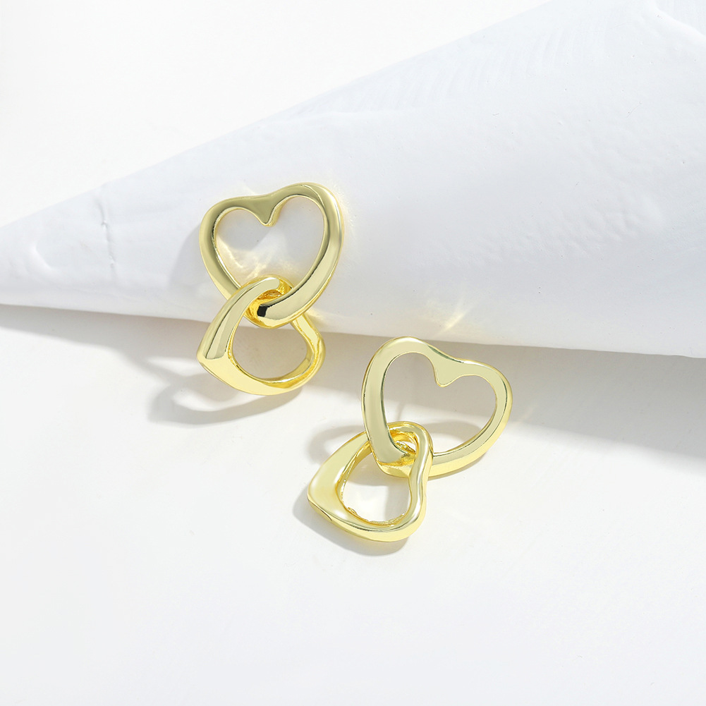 Pendientes Colgantes Simples En Forma De Corazón Chapados En Oro Con Aguja De Plata 925 display picture 4