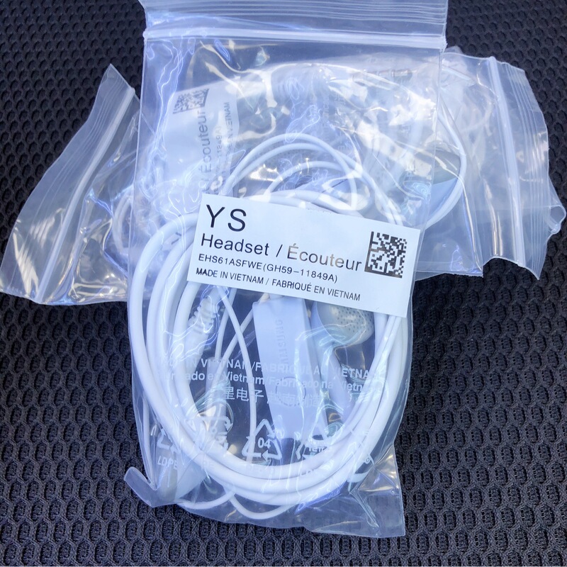 Suitable for Samsung s5830 earplug wire control call headset C550/HS330 mobile phone YS flat ear belt board Suitable for Samsung s5830 earplug wire control call headset C550/HS330 mobile phone YS flat ear belt board