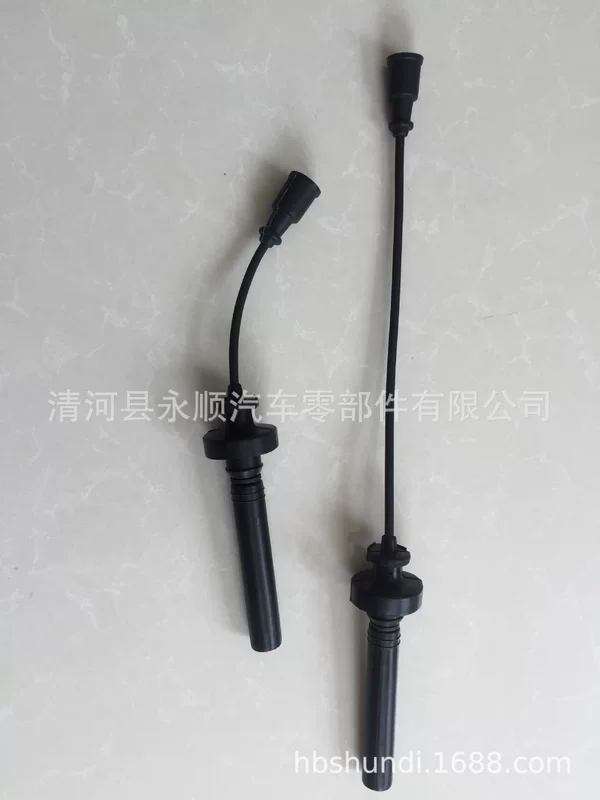 Подходит к свечам зажигания <SPARK PLUG MIT/Lancer, CS1A, CS2A, MD365102-G>