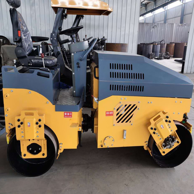 供应3吨全液压座驾式压路机 压实机 压道机 源厂直供实惠耐用
