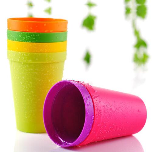 Japanese-style children's rainbow water cup, travel portable cup, seven-color disposable plastic cup, eight-piece set game set cup