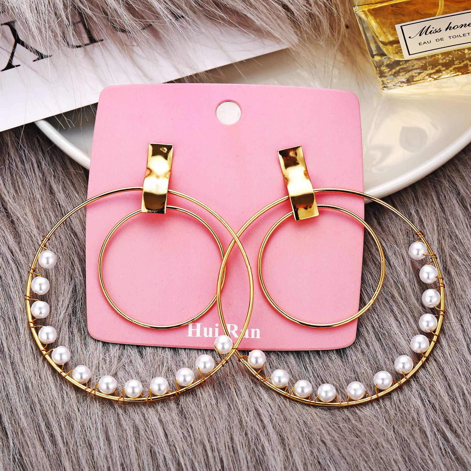 5040651 Han Zhishang Nouveau Grand Et Petit Cercles Enroulement Perle Boucles D'oreilles Creative Rétro Simple Or Boucles D'oreilles display picture 5