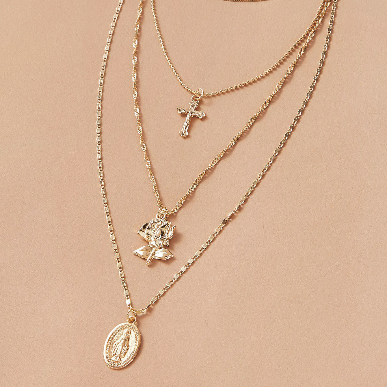 New Rose Flower Alloy Multi-layer Clavicle Cross Pendant Necklace For Women display picture 3