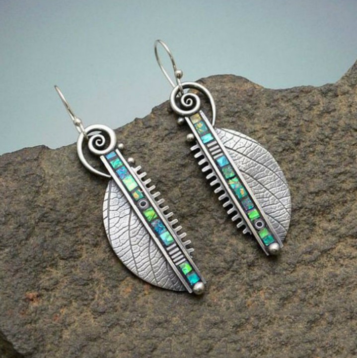 1 Pair Fashion Round Inlay Alloy Zircon Earrings display picture 1