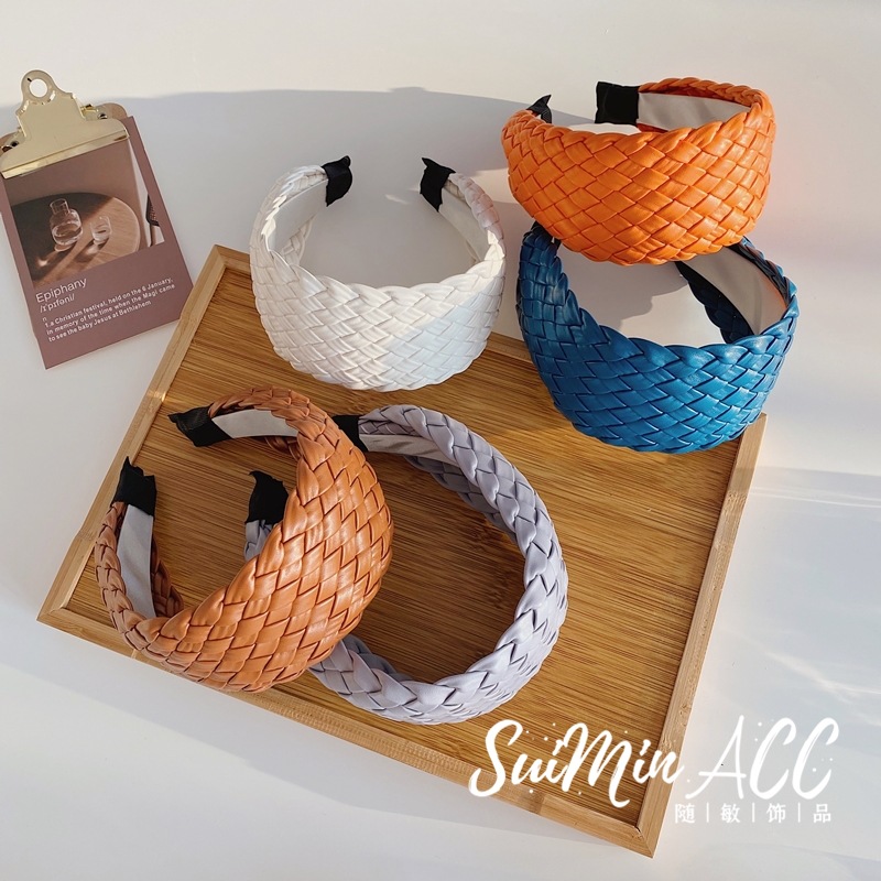 Estilo coreano tejido de ala ancha diadema de moda nuevo elegante imitación de cuero PU diadema Internet celebridad cara lavado cabello paquete malla pelo grutas para las mujeres