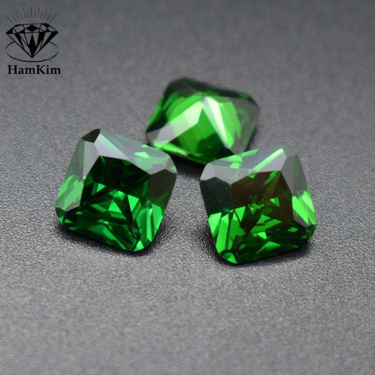 正方倒 绿锆