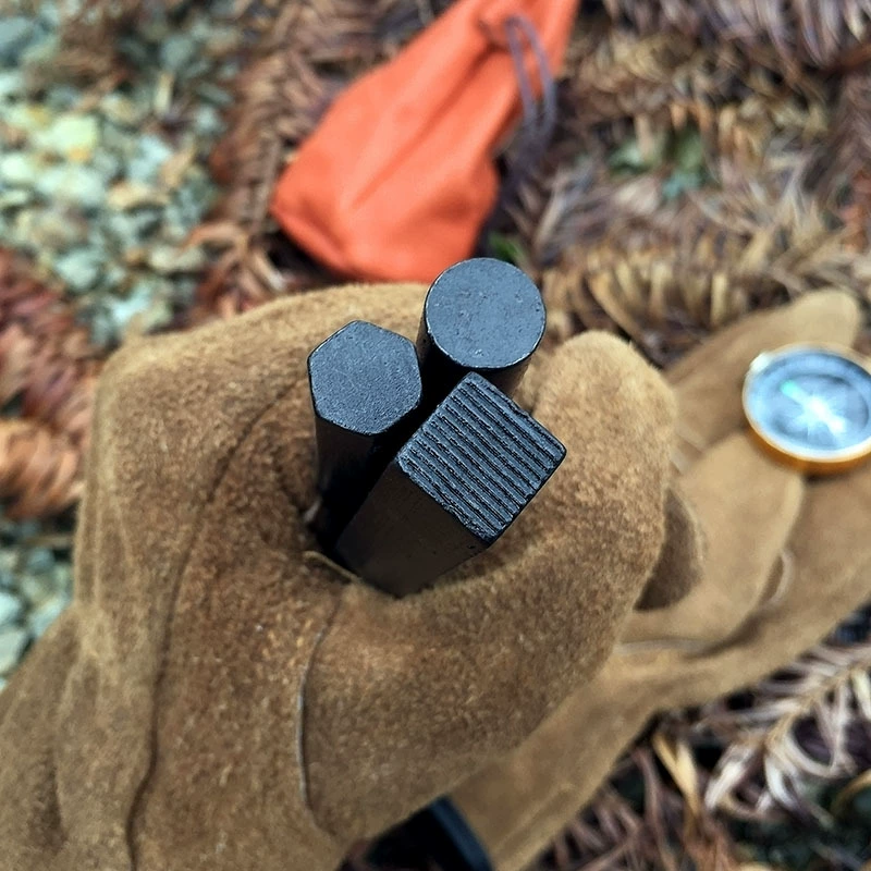 Wild flint and steel fire stick survival equipment outdoor waterproof and windproof fire-making magnesium stick wilderness survival flint block camping