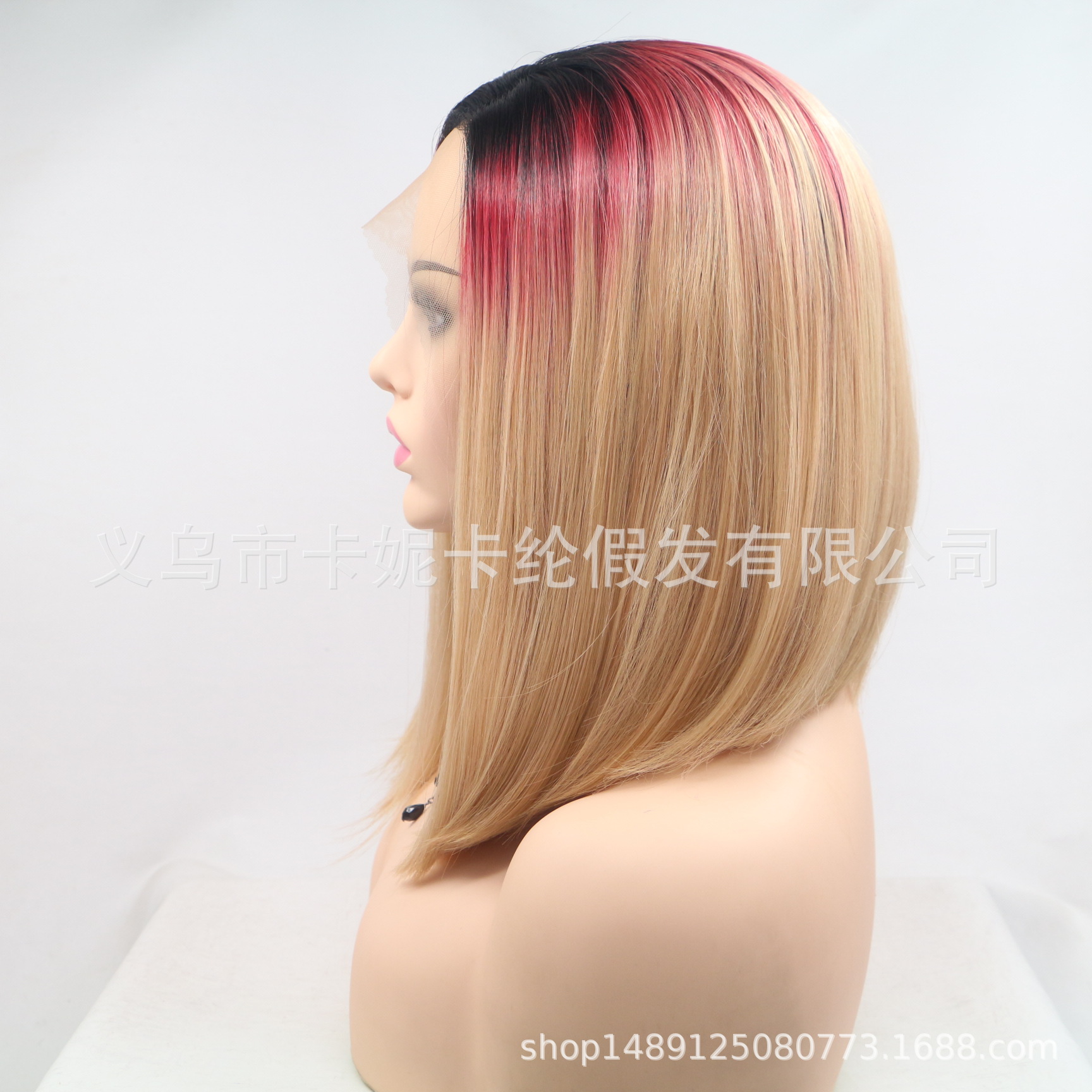 Europa y América de moda en el cabello de fibra química peluca de cabello de mujer en stock al por mayor