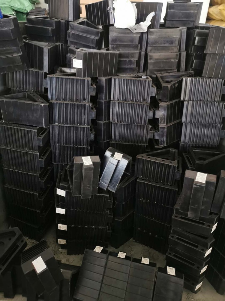 ��Яʽ�𽺳���ֹ��������ľ��ֹ̥������λ�� ����ֱ��б�µ�