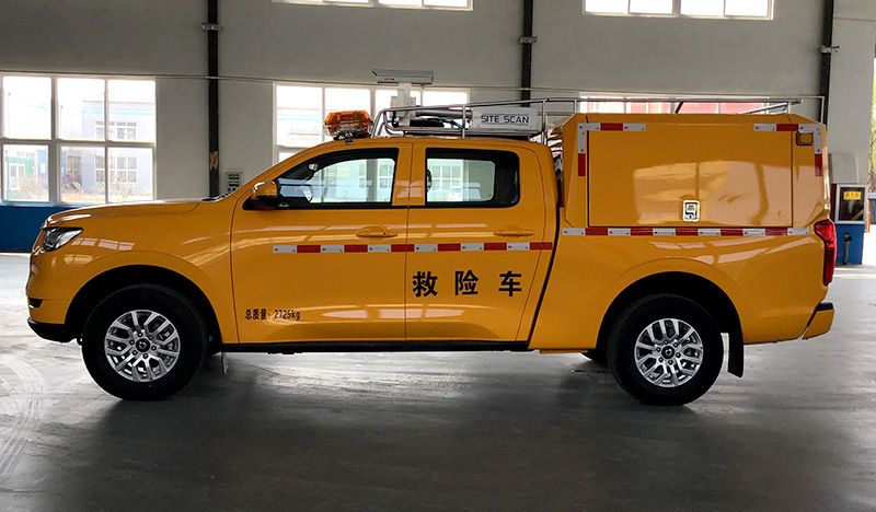 森林消防运兵车