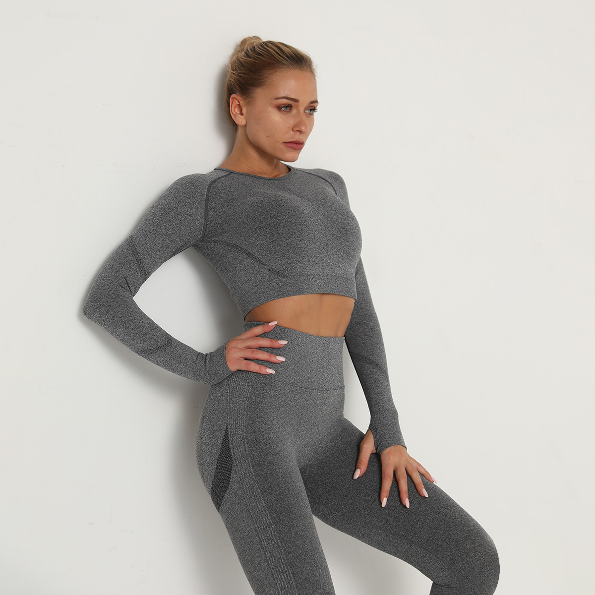 seamless high-stretch folds quick-drying long-sleeved fitness top NSNS11001