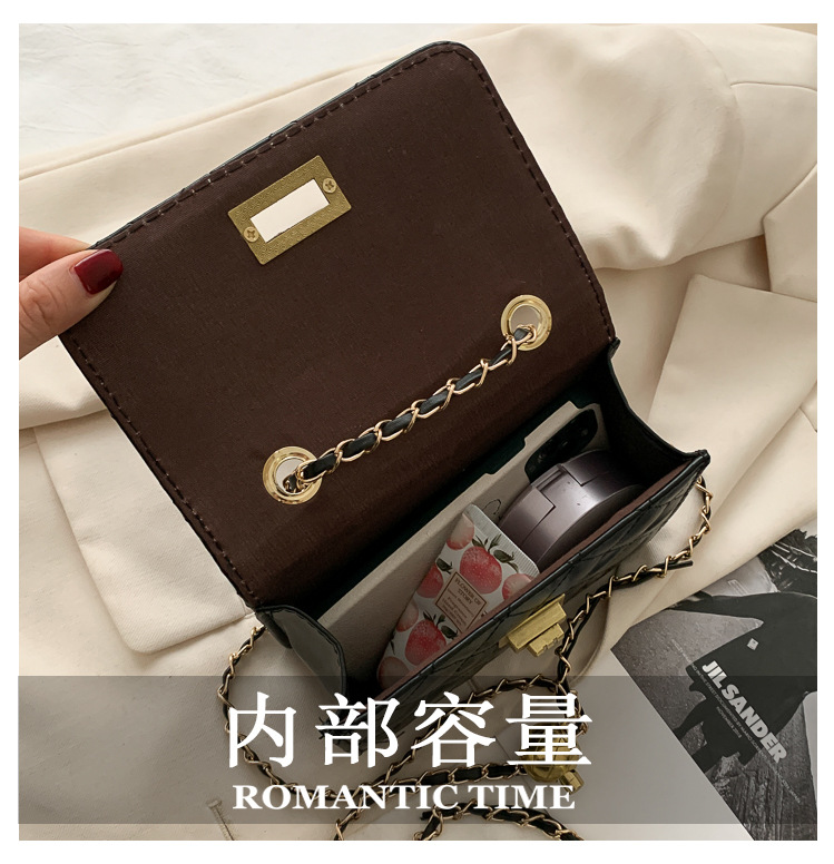 Fashion Trendy  Personality Simple  Wild  Messenger Bag display picture 16