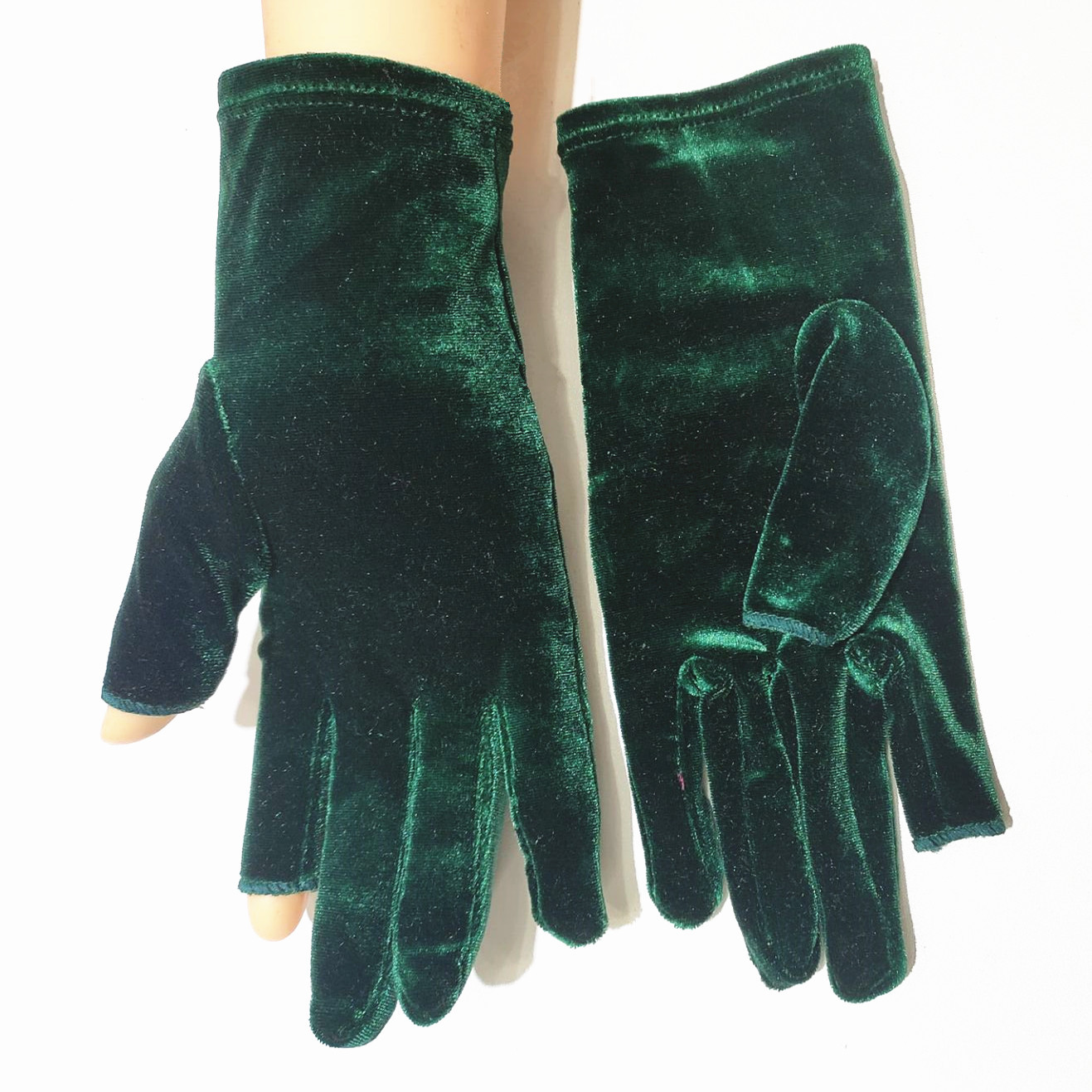 78748984C2D1E215599D986BC047B3