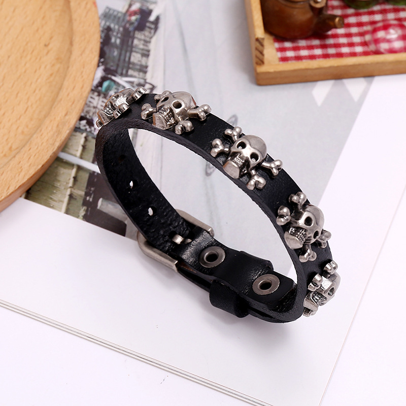 hot-selling skull punk style simple adjustable menu0027s cowhide bracelet wholesale nihaojewelry