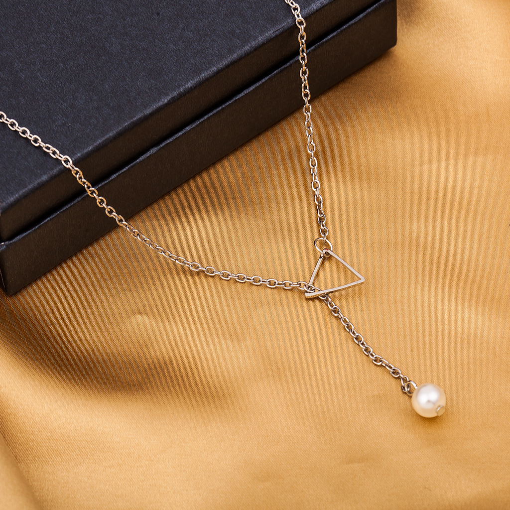 Hollow Triangular Pearl Tassel Necklace Silver