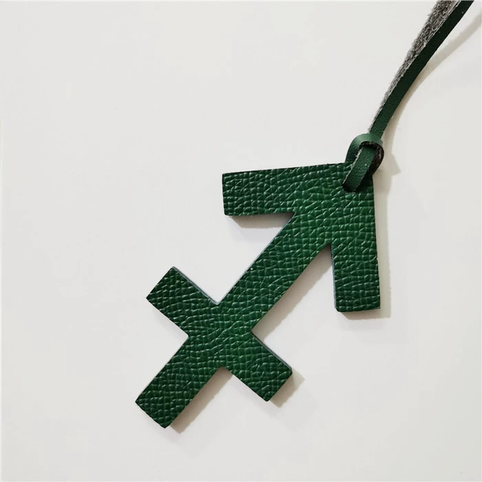 П pendant, трехмерная сумка, аксессуар