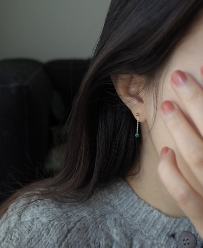 闭眼入迷你耳坠 气质长款流苏耳钉金珠链条简约祖母绿红锆石耳坠