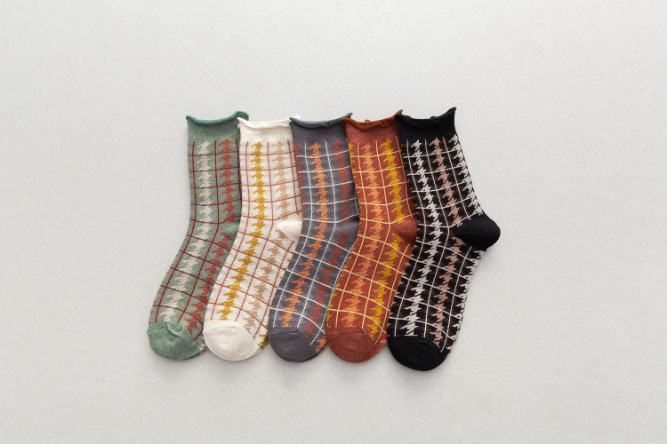 Women s autumn and winter socks cute mid-tube socks wholesale  NSFN4072