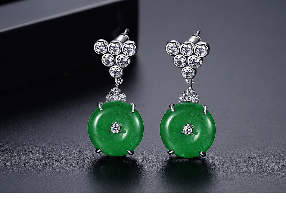 Pendientes Coreanos De Moda Accesorios De Vestir Pendiente De Cobre Verde Calcedonia Nihaojewelry Al Por Mayor display picture 2