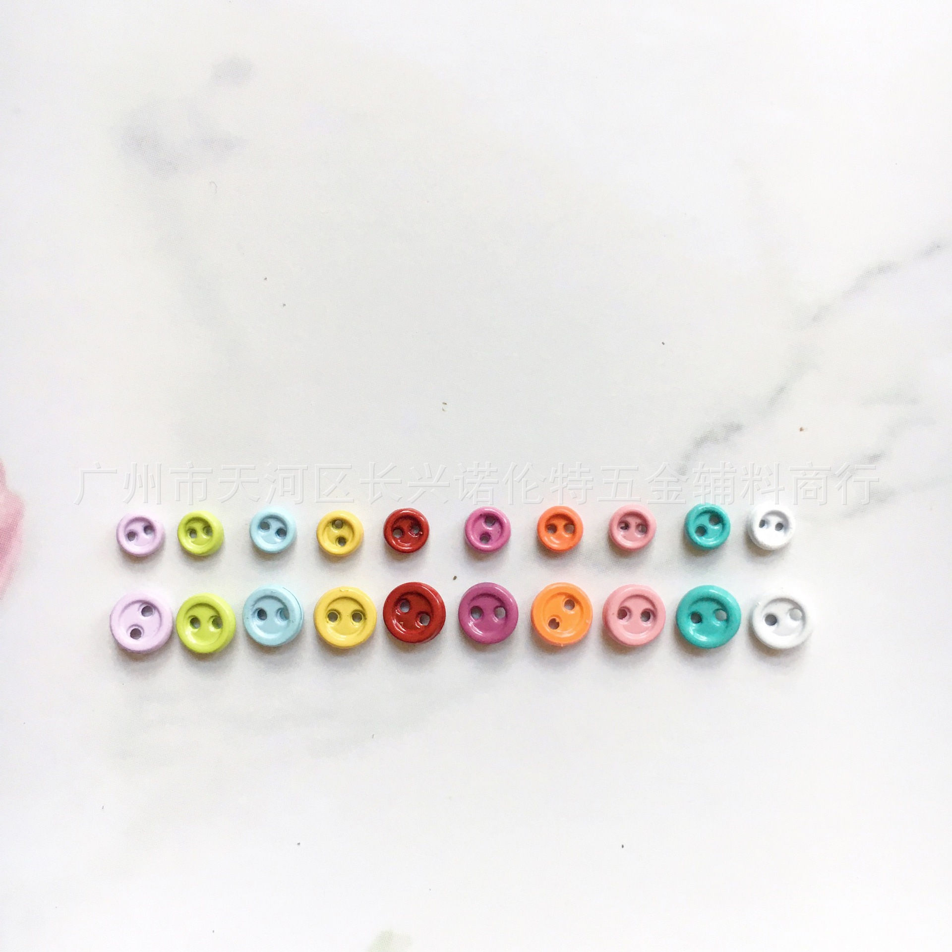 3mm4mm5mm pequeño mini muñeca botones bjd muñeca ropa botones de metal de aleación de dos ojos botones de color