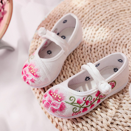 Hanfu shoes for kids Children Chinese folk dance hanfu embroidered shoes ethnic soft soled breathable girl craft shoes Hanfu shoes