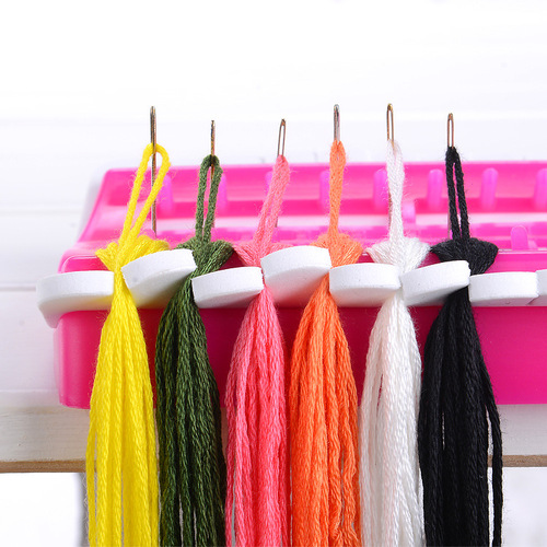 International patented cross-stitch thread organizer Suzhou embroidery embroidery tool 30 holes 50-position thread organizer needle inserter power needle thread clamp