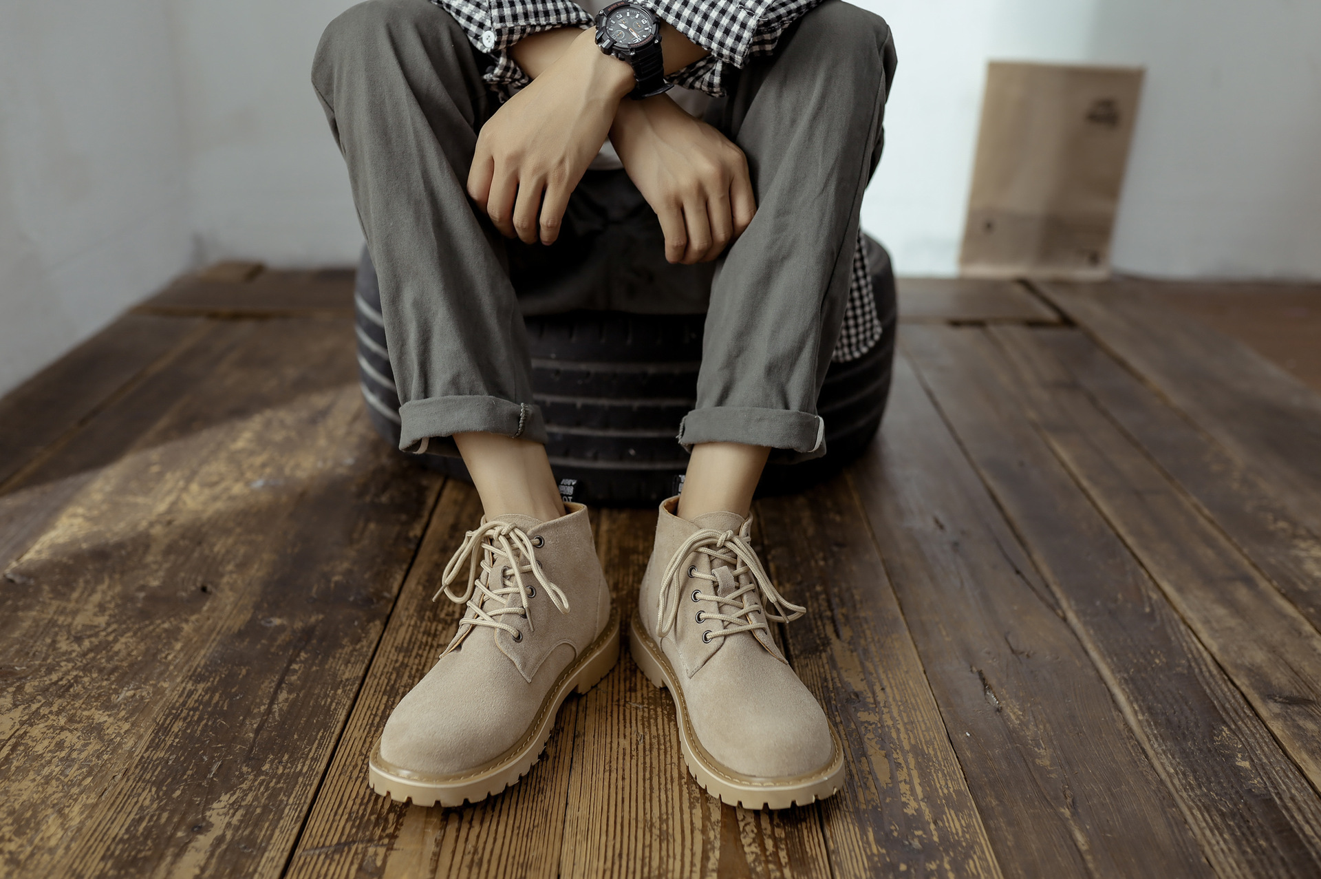 Stivaletti uomo in pelle stile martin stringati casual_voghion.com