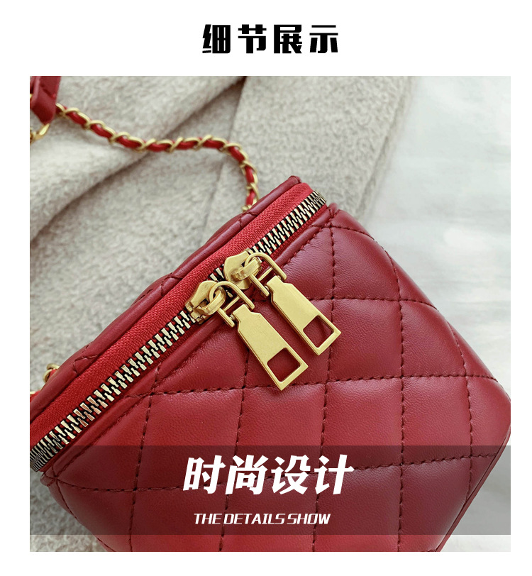 Small Fragrant Rhombus Chain Messenger Pouch Female New Shoulder Bag Square Box Bag display picture 11