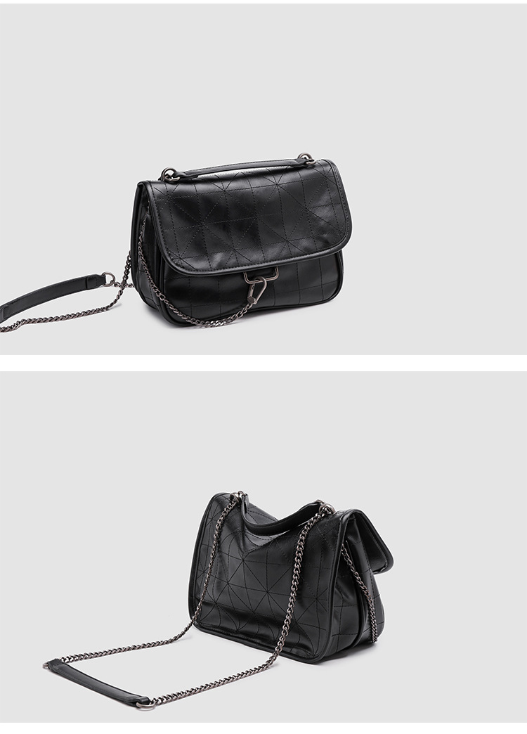 Black Quilted One Shoulder Crossbody Bag With Chain Strap_voghion.com