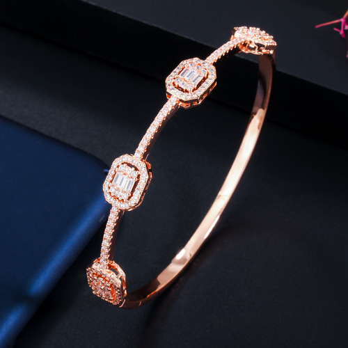 Korean Fashion Amazon Wish Best Selling Bracelet for Women Versatile Micro-Setting AAA Zirconia Gold Plated