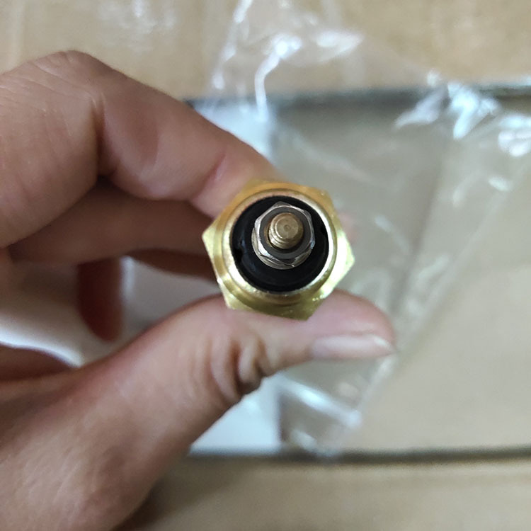 ���ҹ�Ӧ ˮ�´����� 0005423717 A000 542 37 17