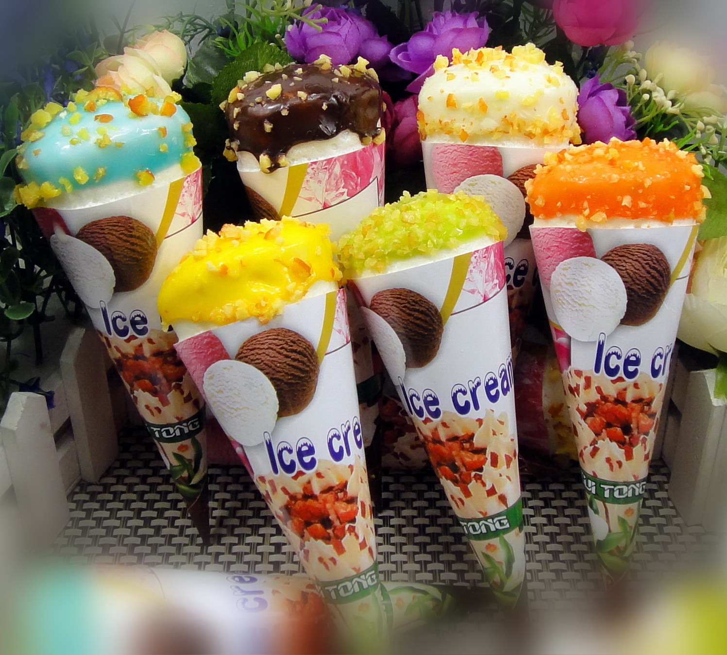 价廉物美花生碎甜筒冰淇淋冰箱贴ICE-Hb以假乱真影视道具创意家居|ru