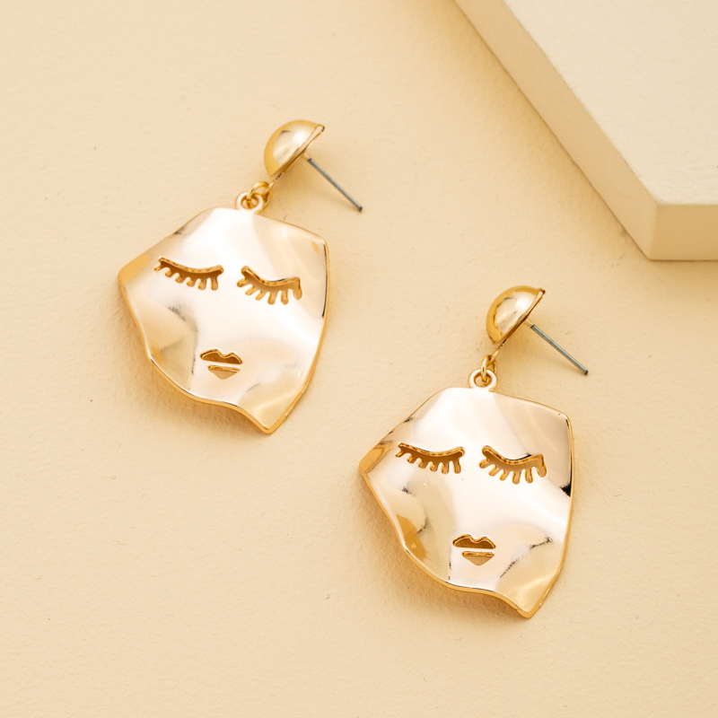 New Alloy Original Cute Face Retro Face Earrings display picture 5