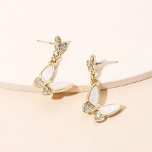 2g Weight Earrings, Ear Studs Classification Wedding, Travel Occasion Bow Knot Pattern Women'S Gender White, Pink, Purple Color Fashion New Three-dimensional Butterfly Korea Trendy Fashion Wild Resin Earrings Wholesale Nihaojewelry 无