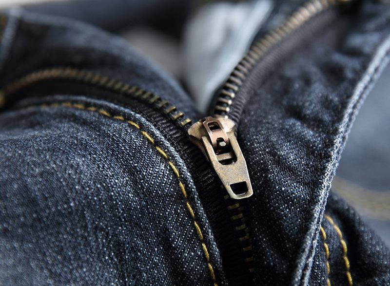Jeans uomo strappati taglio dritto pantaloni denim casual moda_voghion.com